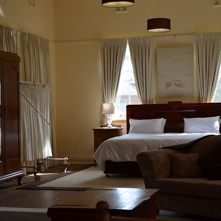 Bed and Breakfast Old Parkes Convent Экстерьер фото